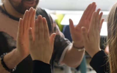 Wie Achtsamkeit im Klassenzimmer zu mehr Ruhe und Harmonie führt